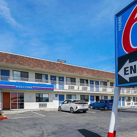 Motel 6 Lost Hills / Buttonwillow Racetrack Dış mekan fotoğraf